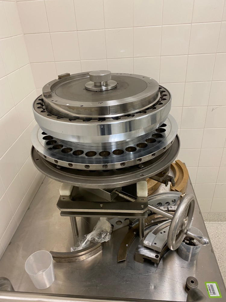 Elizabeth Hata Tablet Press Turret, 32 Station D Tooled Surplus Solutions